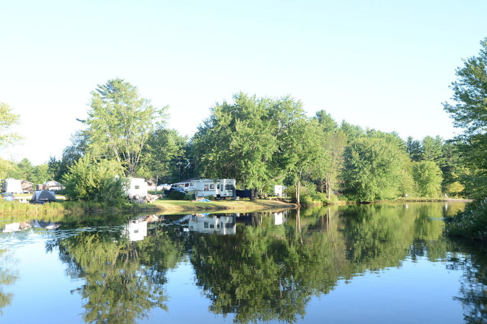 Lake George Escape - Campground Warrensburg Kültér fotó